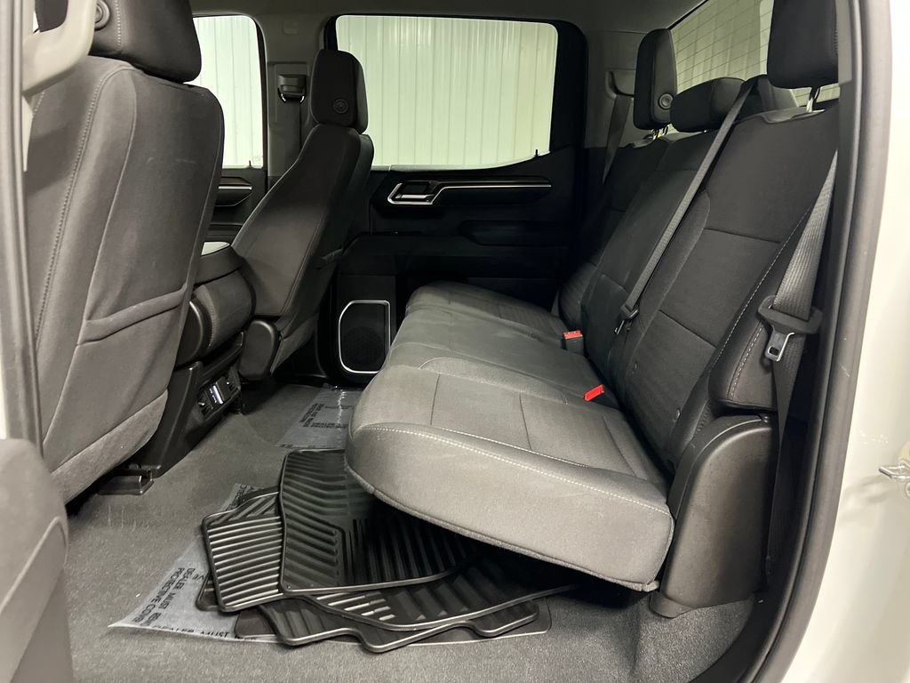Certified 2025 Chevrolet Silverado 1500 LT AWD/4WD image 14