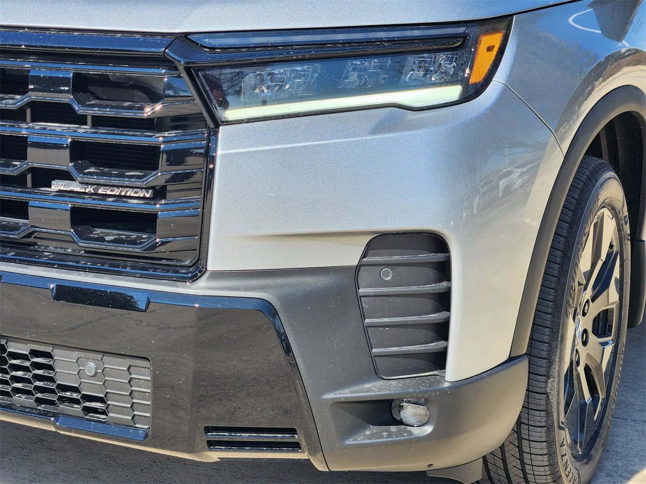 New 2026 Honda Pilot Black Edition image 6