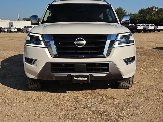 Used 2022 Nissan Armada Platinum w/ Captain's Chairs Package RWD video 2