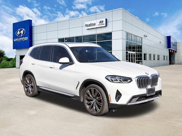 Used 2023 BMW X3 sDrive30i w/ Convenience Package RWD image 3