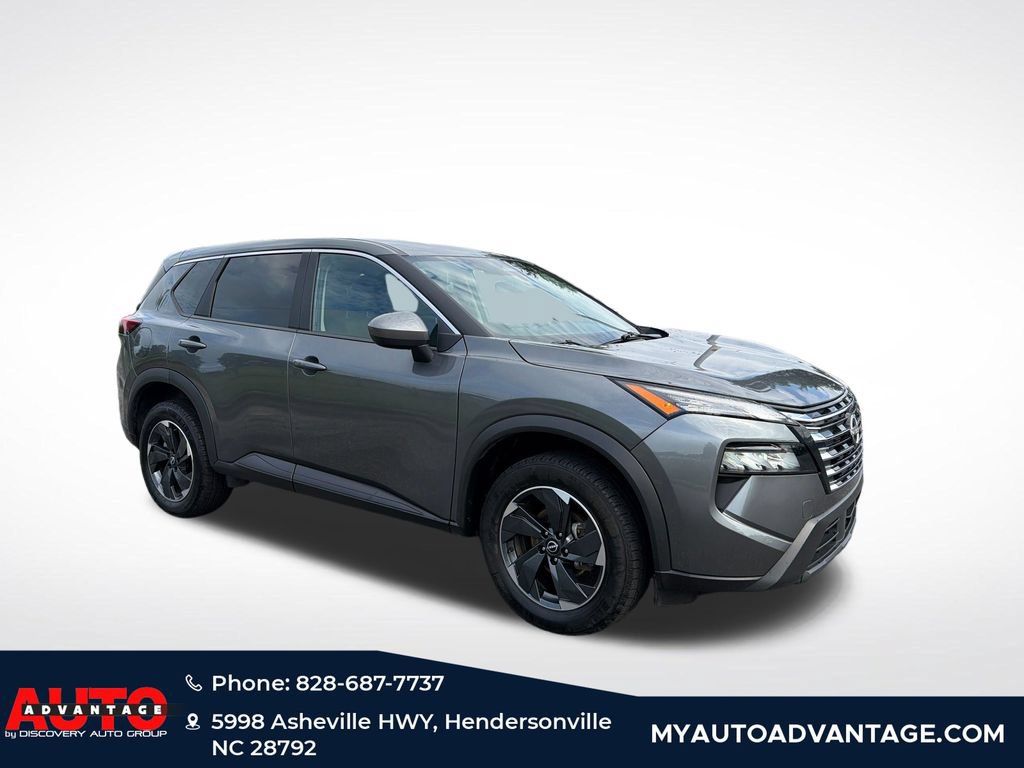 Used 2025 Nissan Rogue SV AWD/4WD image 1