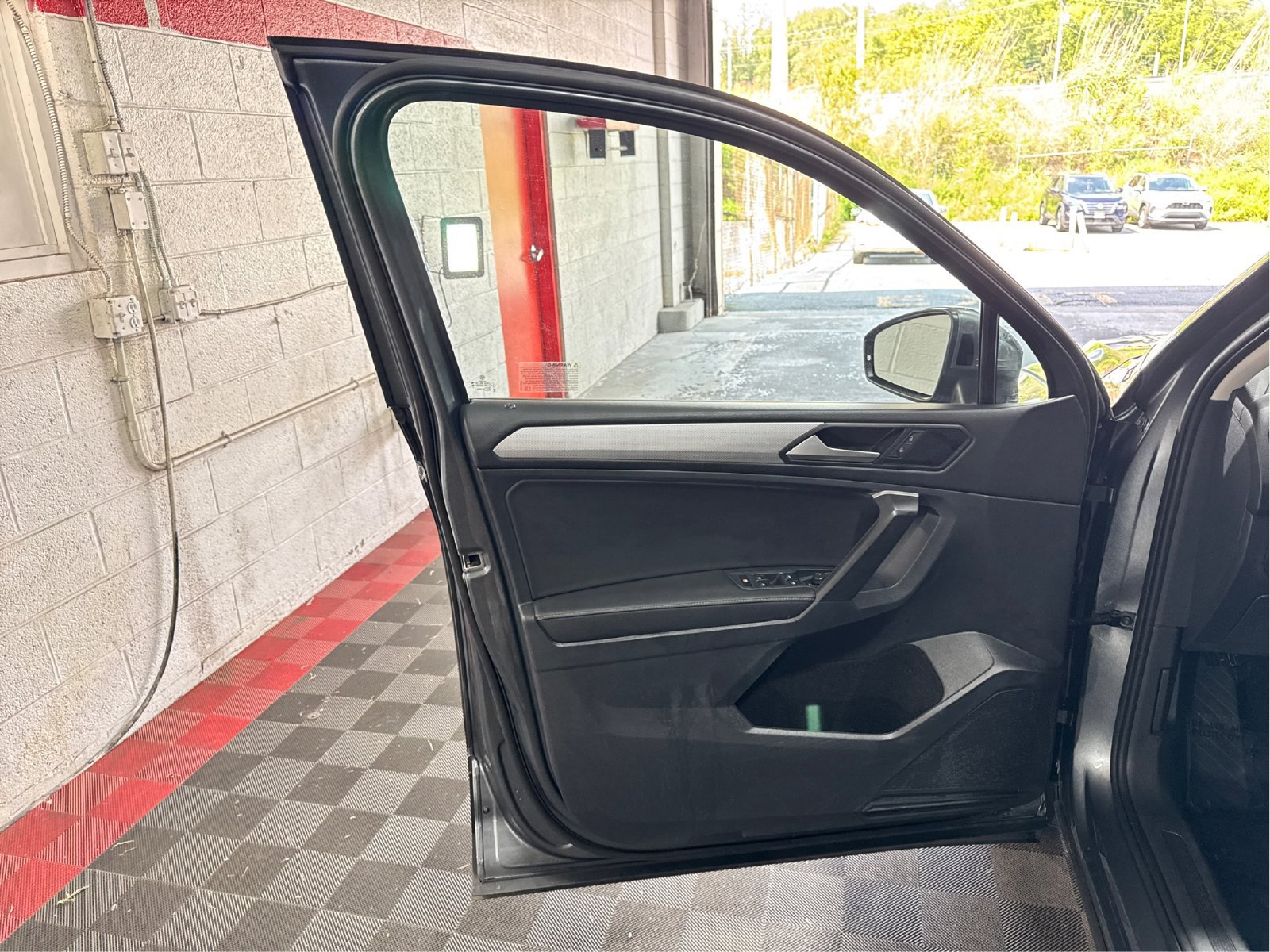 Used 2024 Volkswagen Tiguan S FWD image 19