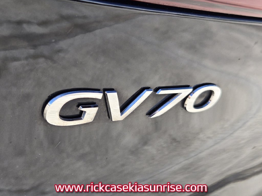 Used 2024 Genesis GV70 2.5T w/ Sport Prestige Package AWD/4WD image 14