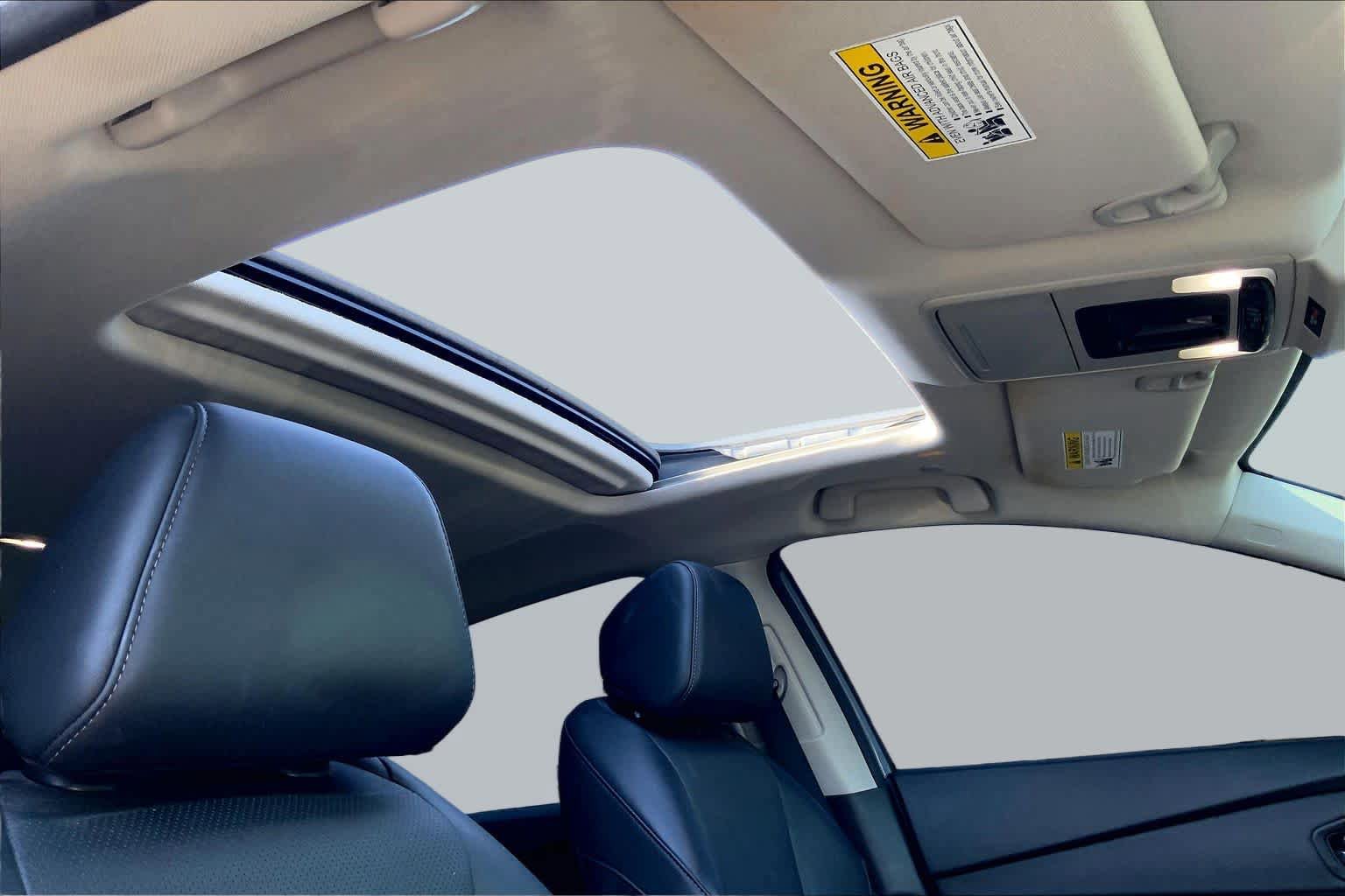Used 2024 Honda Accord Touring image 13