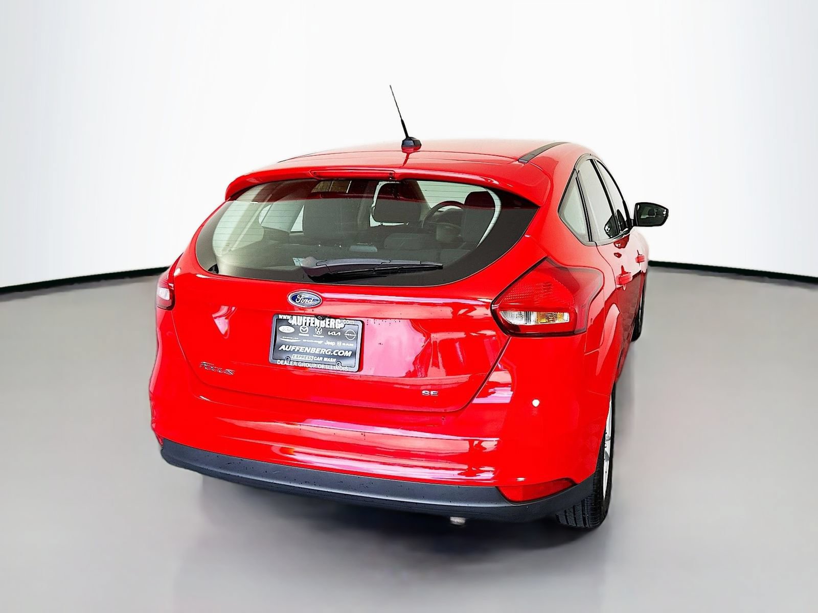 Used 2017 Ford Focus SE FWD image 7