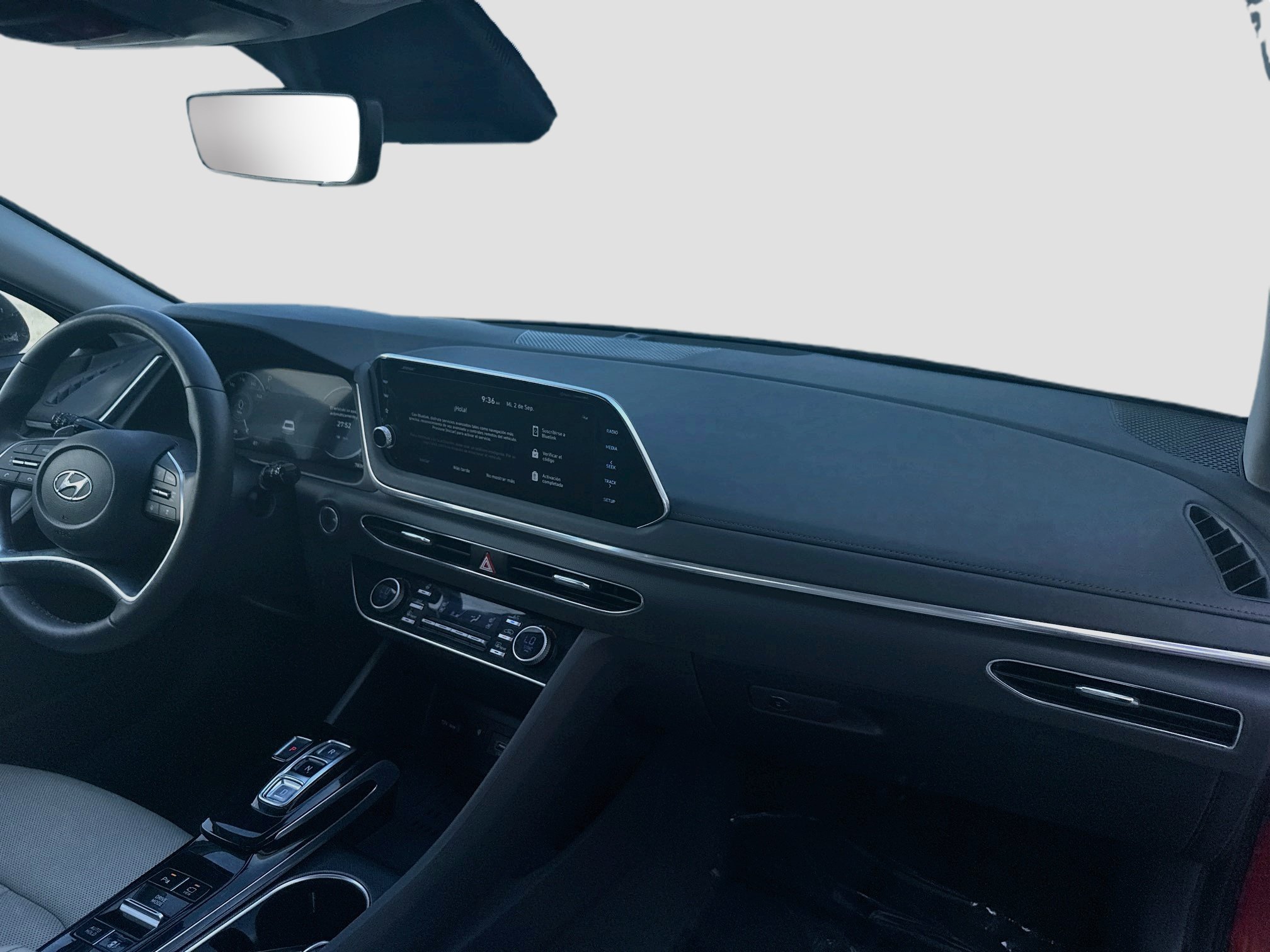Used 2023 Hyundai Sonata Limited w/ Cargo Package FWD image 30