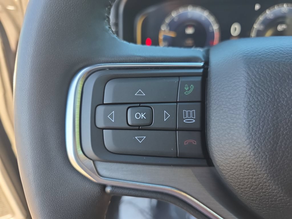 Used 2024 Jeep Wagoneer Series II AWD/4WD image 19