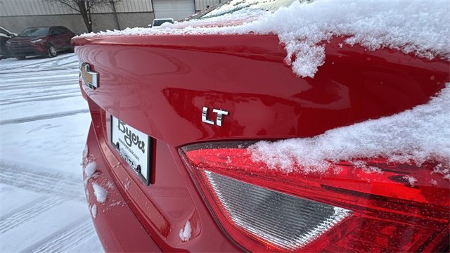 Used 2018 Chevrolet Cruze LT w/ Convenience Package image 33
