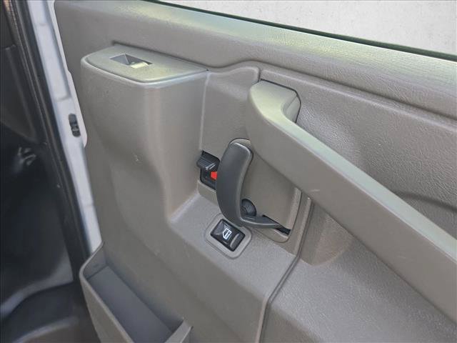 Used 2020 Chevrolet Express 2500 w/ Driver Convenience Package RWD image 21