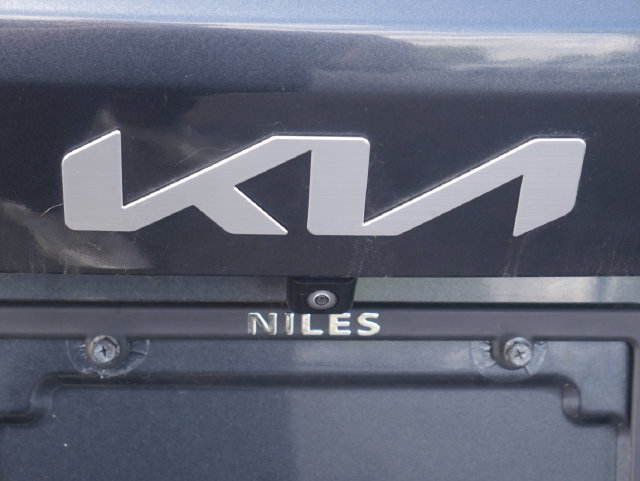 Used 2025 Kia Sorento SX FWD image 14