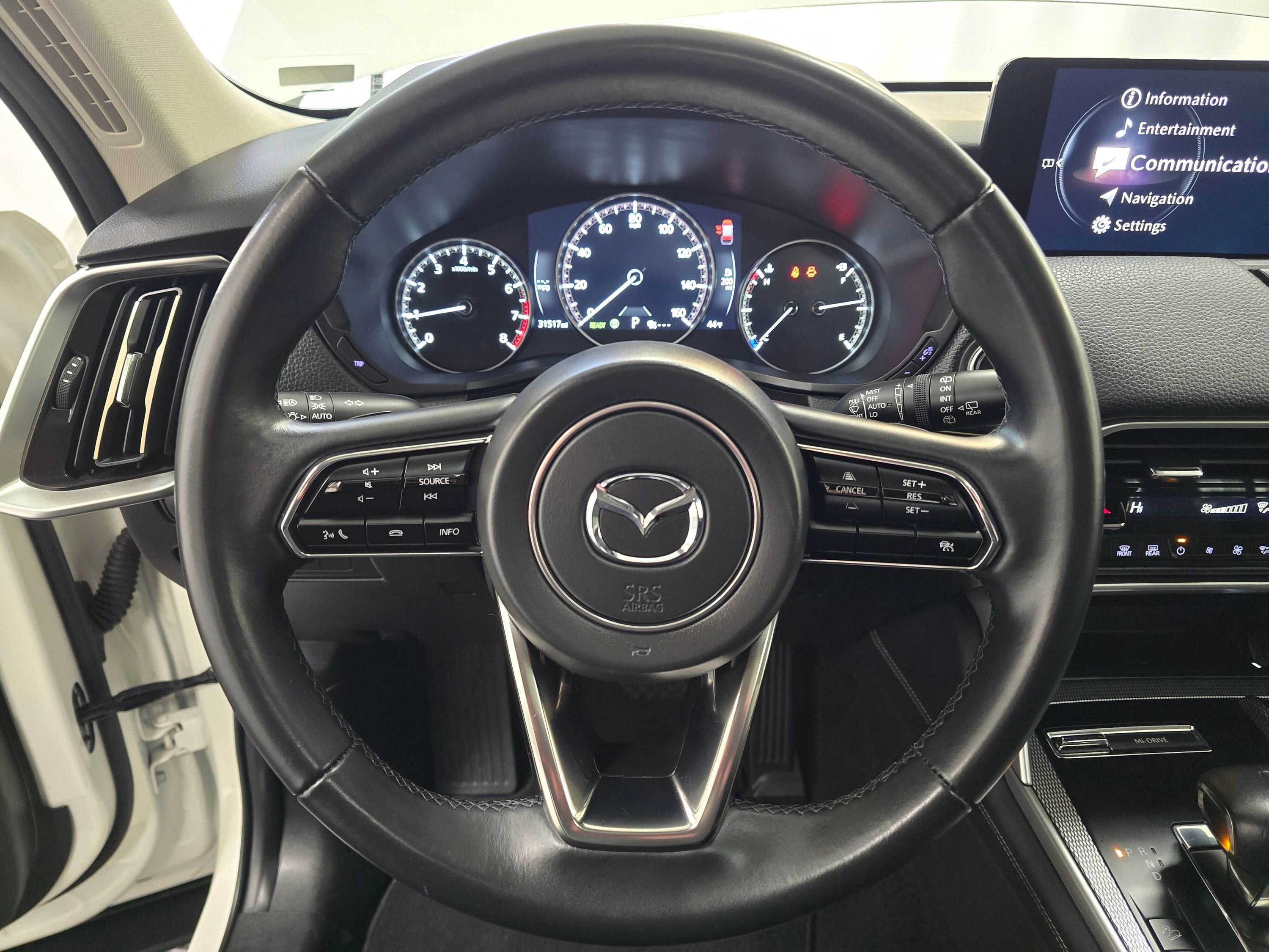 Used 2025 MAZDA CX-70 3.3 Turbo w/ Preferred Package AWD/4WD image 13