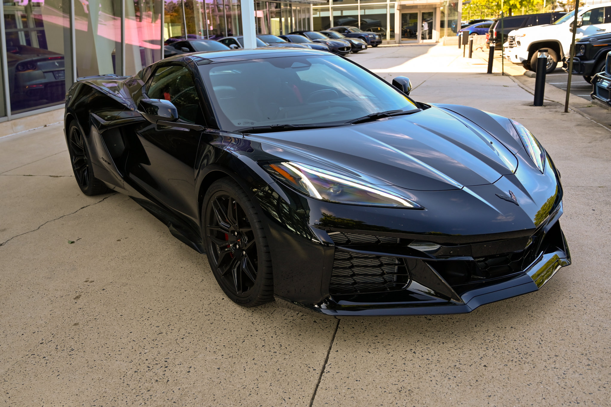 Used 2026 Chevrolet Corvette Z06 RWD image 3