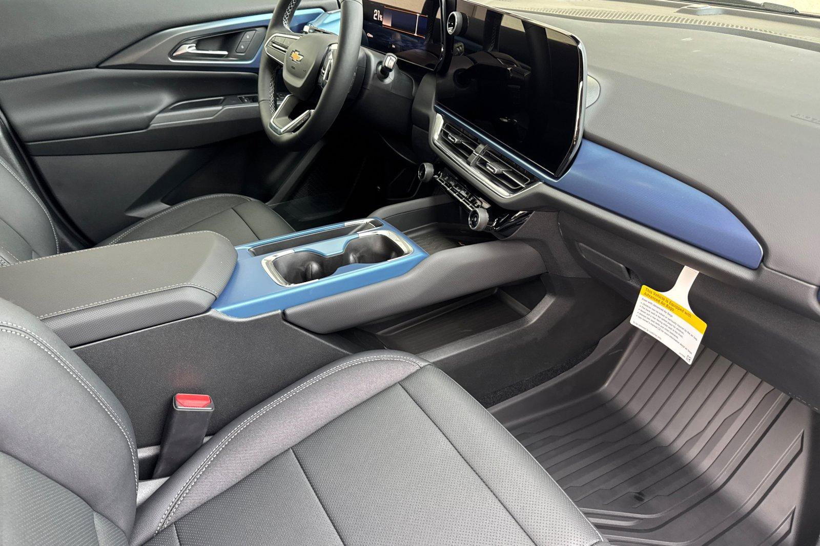 Used 2026 Chevrolet Equinox EV LT image 20