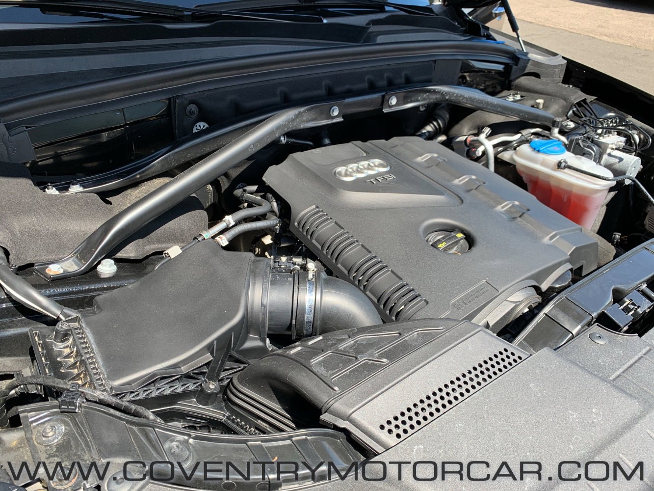 Used 2017 Audi Q5 2.0T Premium Plus w/ Technology Package image 17