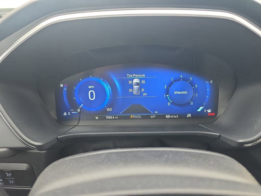 Certified 2022 Ford Escape Titanium w/ Titanium Elite Package image 40