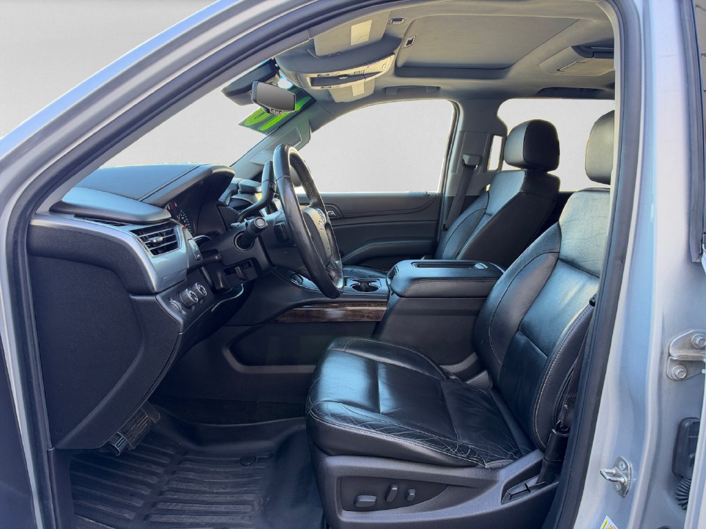 Used 2016 Chevrolet Suburban LT AWD/4WD image 22