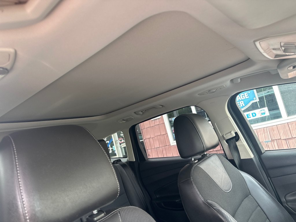 Used 2013 Ford Escape Titanium AWD/4WD image 8