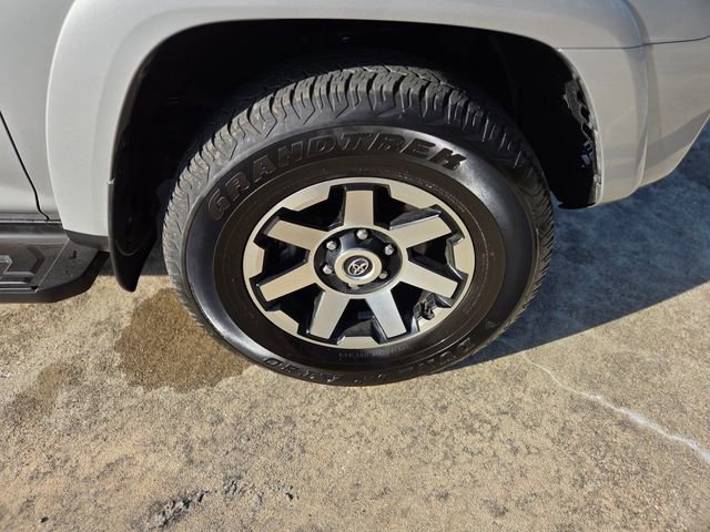 Used 2024 Toyota 4Runner TRD Off-Road image 14