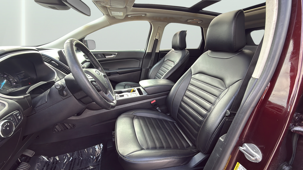 Used 2021 Ford Edge SEL w/ Convenience Package AWD/4WD image 23