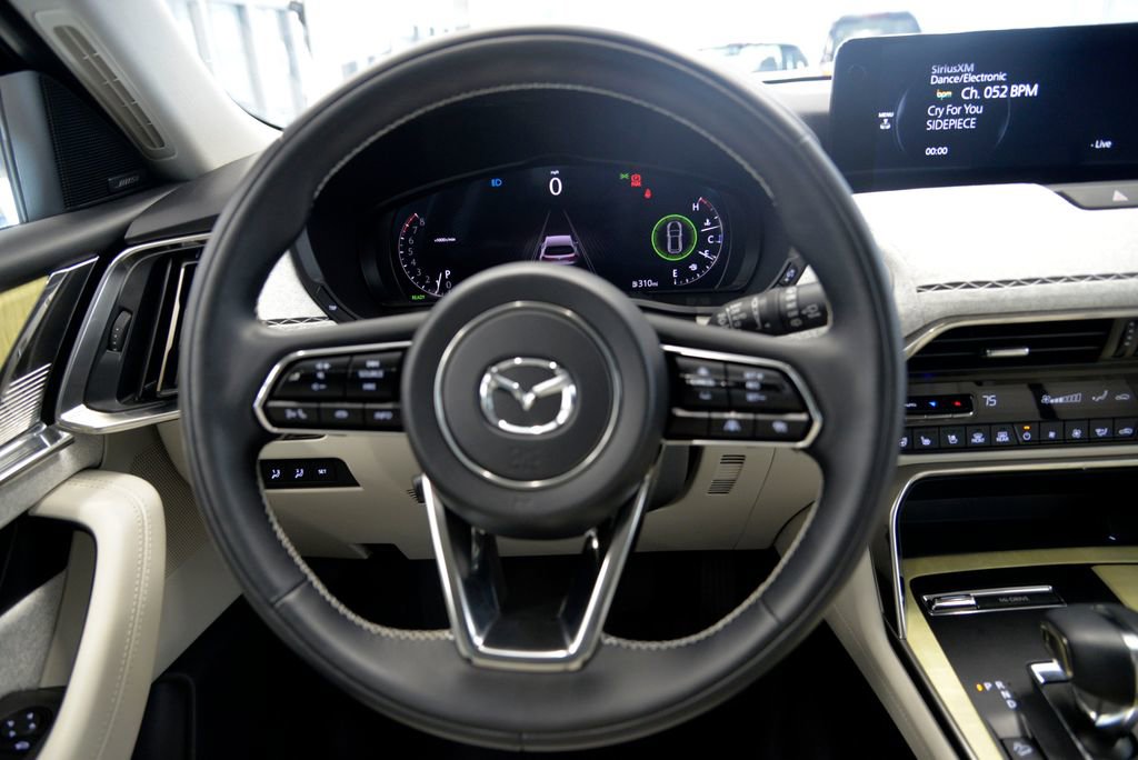 Certified 2025 MAZDA CX-90 3.3 Turbo S w/ Premium Plus image 18