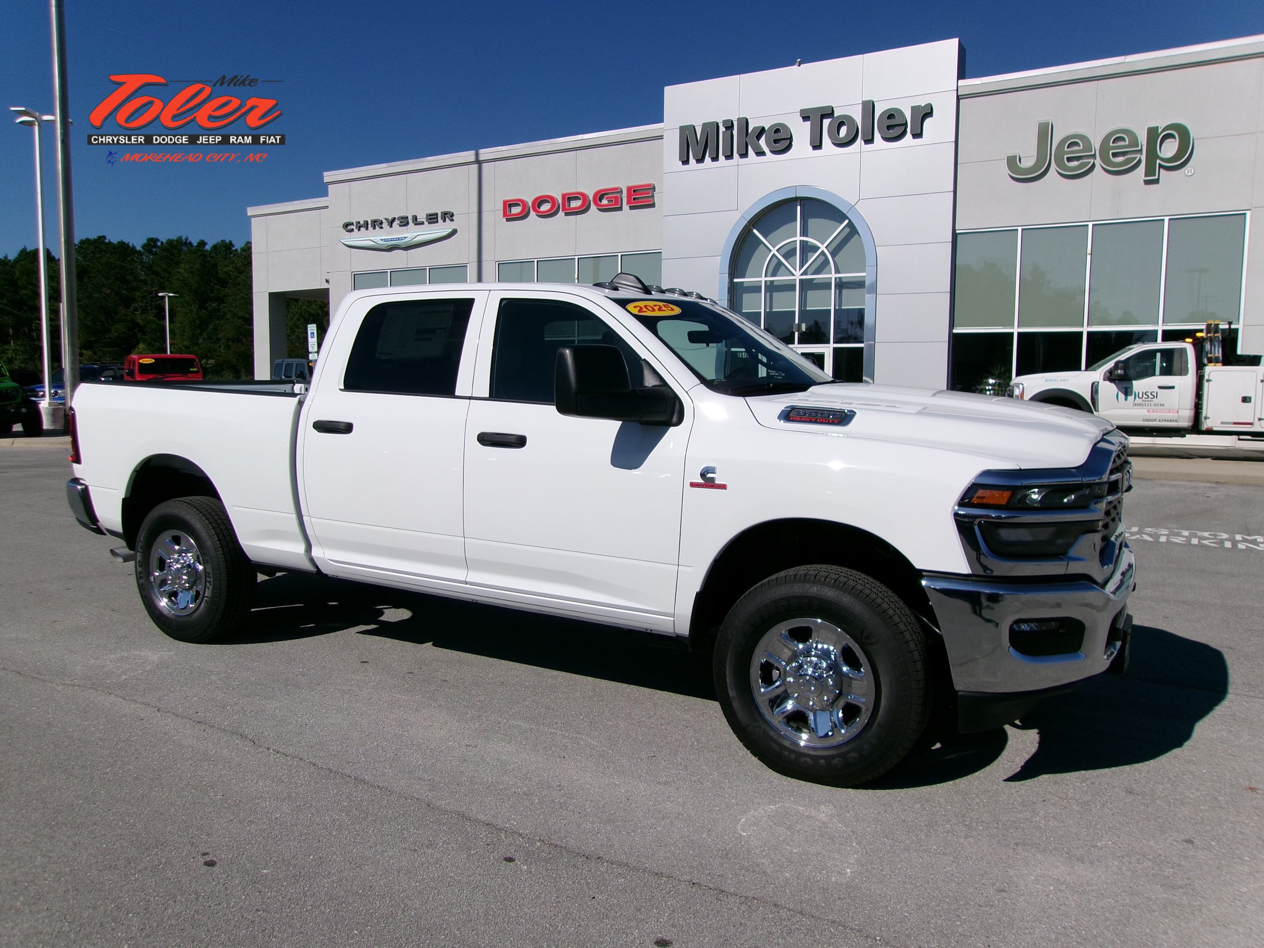 New 2025 RAM 3500 Tradesman w/ Chrome Appearance Group AWD/4WD image 1