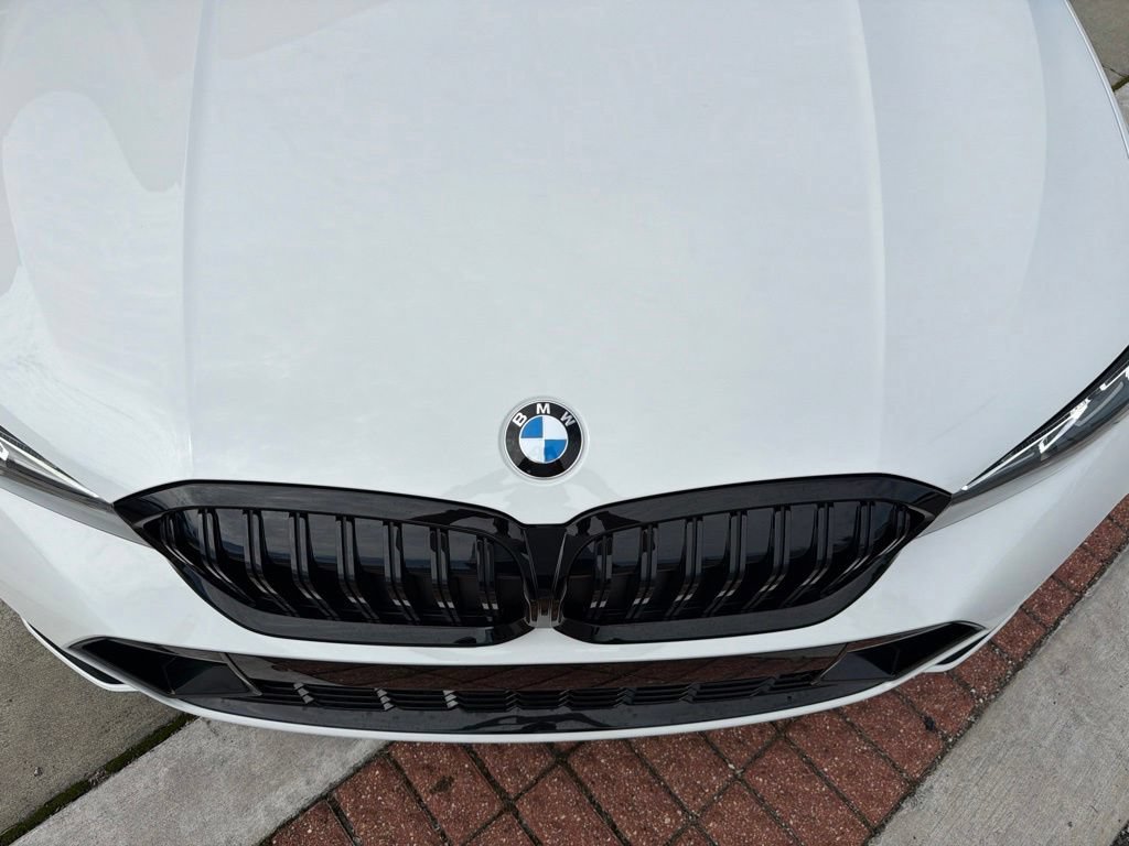 New 2026 BMW 330i Sedan w/ M Sport Package RWD image 12
