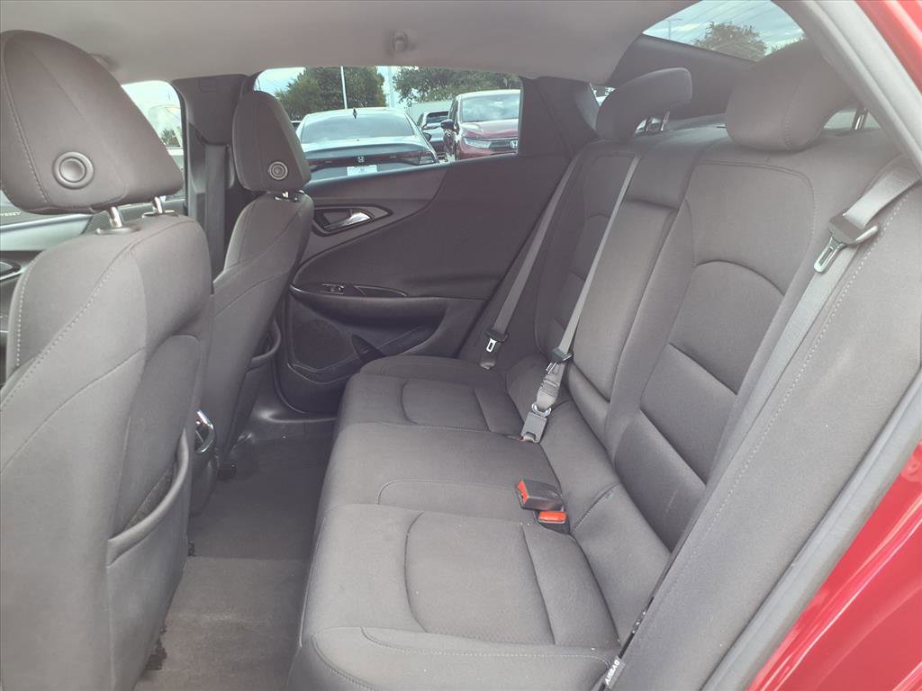Used 2020 Chevrolet Malibu LT image 17