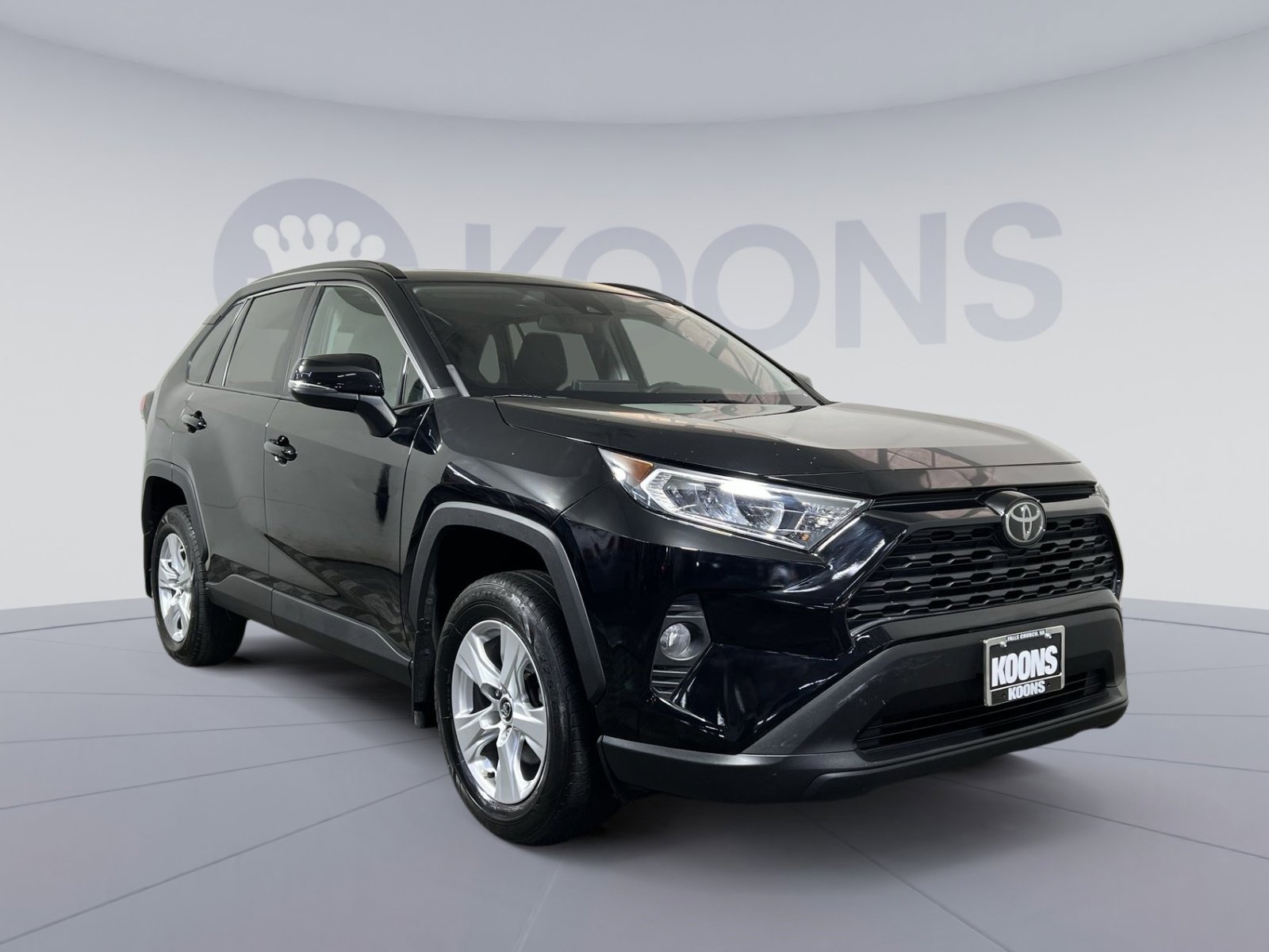 Used 2020 Toyota RAV4 XLE w/ Convenience Package image 10