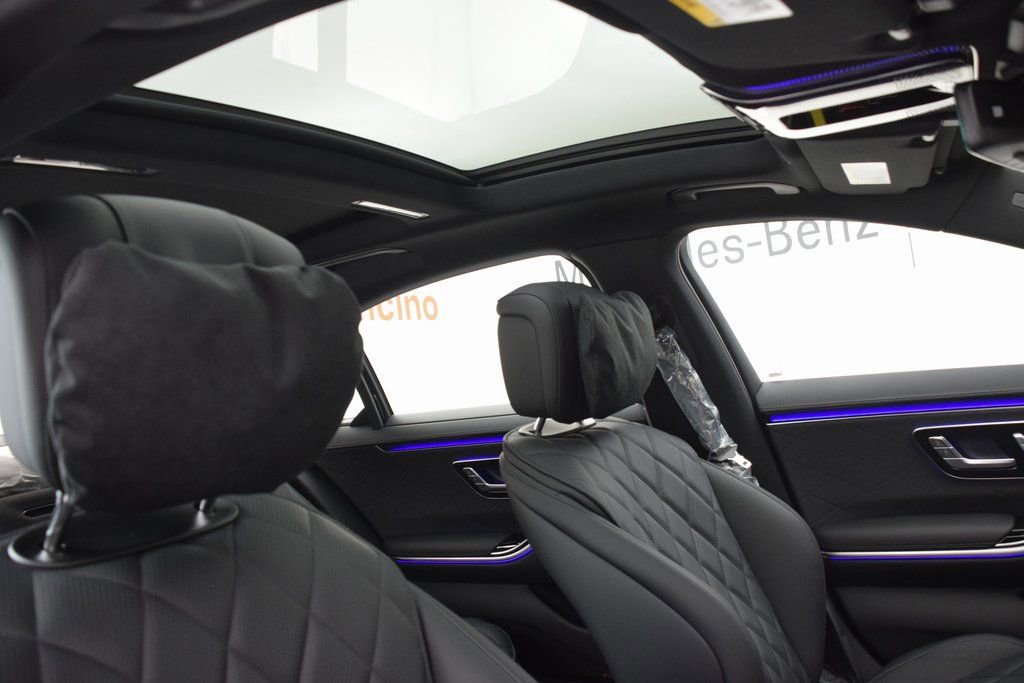 New 2026 Mercedes-Benz S 500 4MATIC image 18