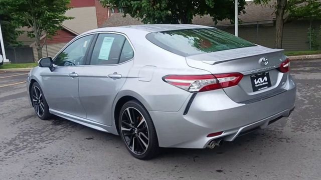Used 2018 Toyota Camry XSE FWD image 9