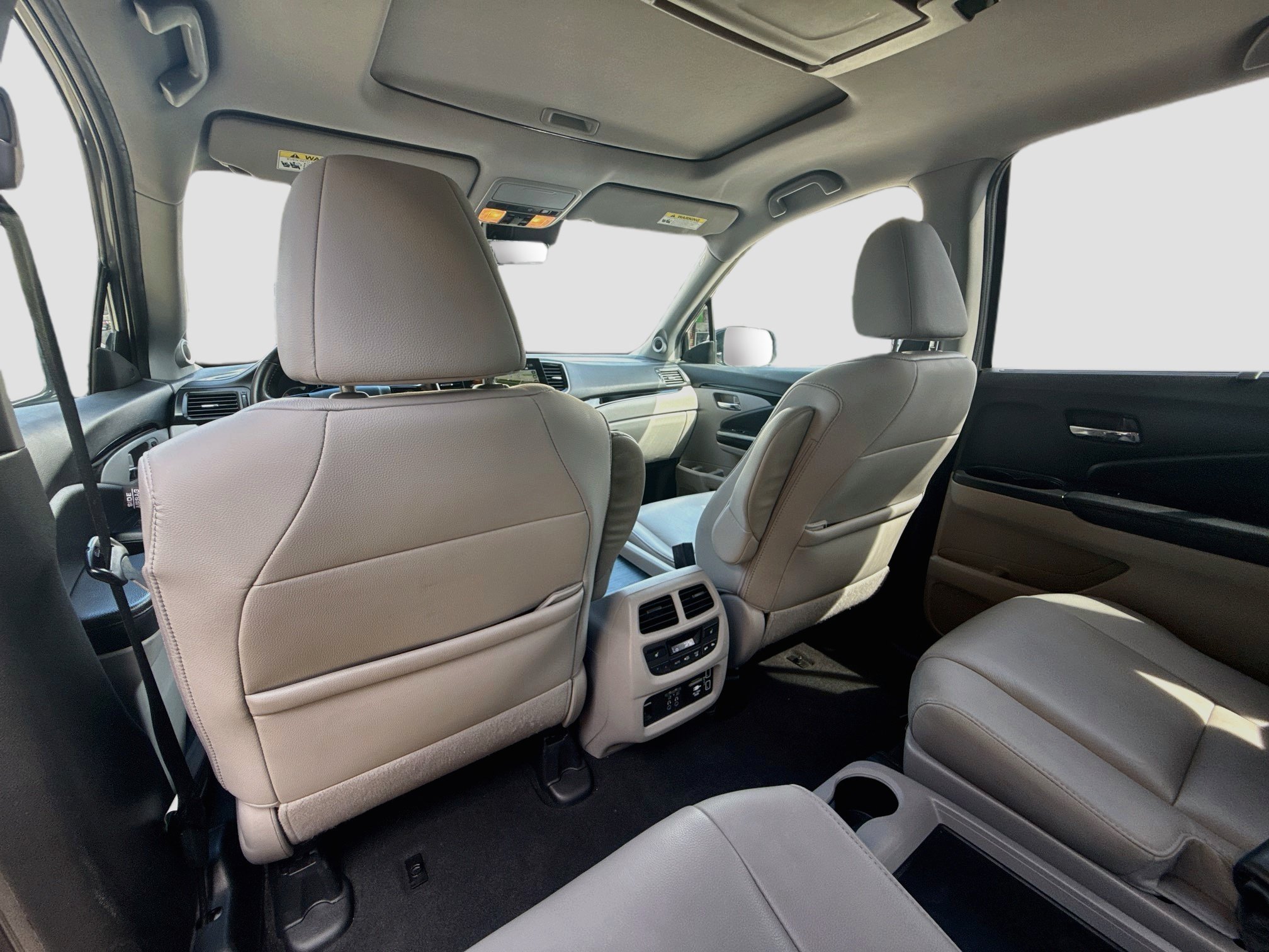 Used 2019 Honda Pilot Touring image 24