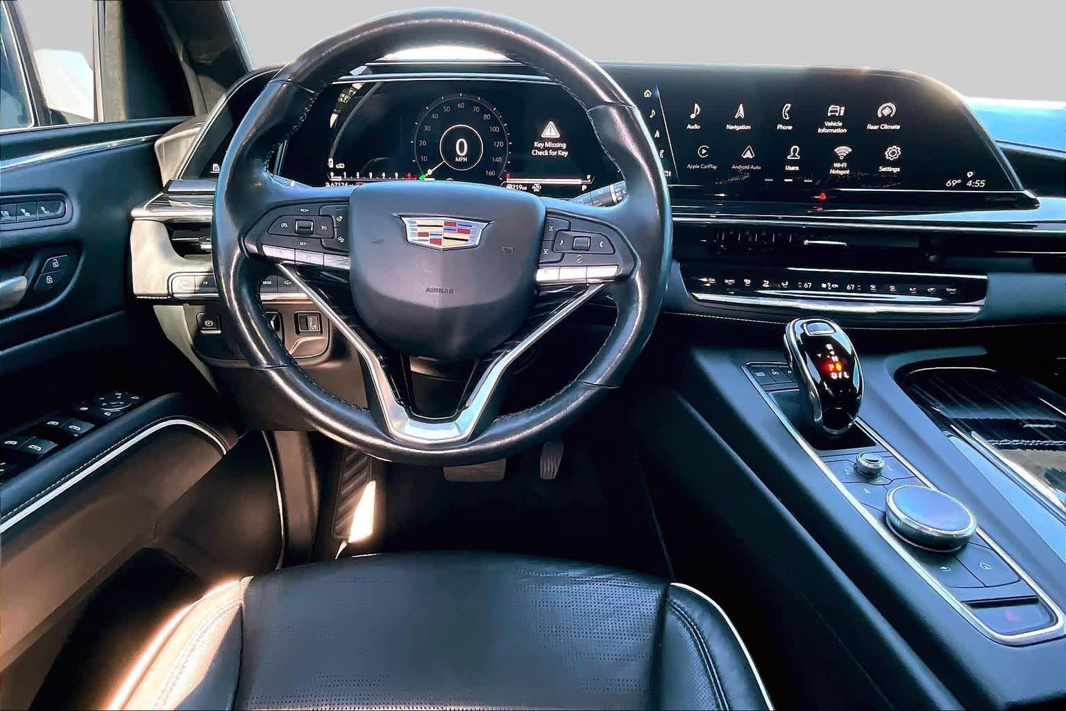 Used 2021 Cadillac Escalade Sport w/ Driver Assist Tech Package AWD/4WD image 5