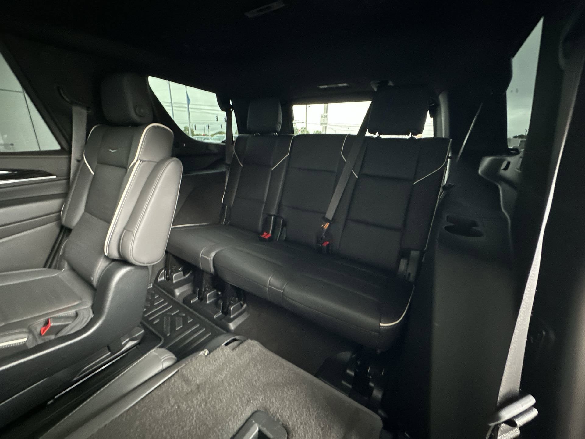 Used 2023 Cadillac Escalade Sport w/ LPO, ONYX Package AWD/4WD image 37