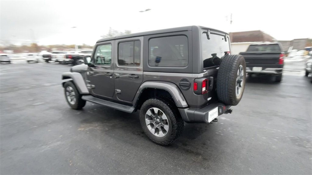 Used 2022 Jeep Wrangler Unlimited Sahara w/ Cold Weather Group image 6