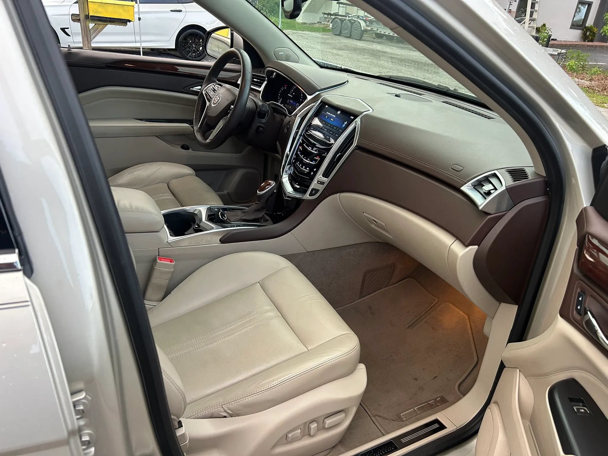 Used 2014 Cadillac SRX Premium FWD image 7