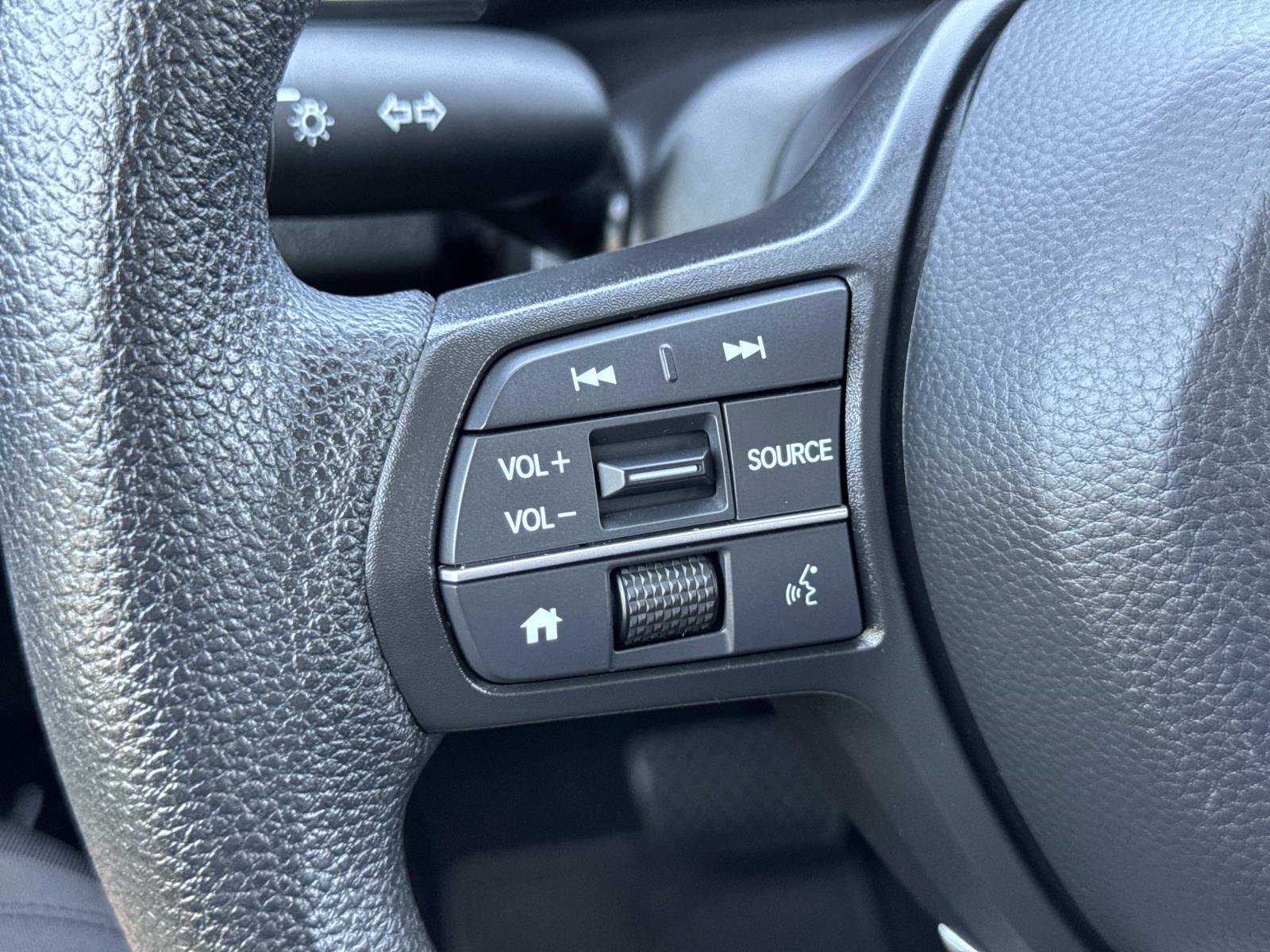 Certified 2025 Honda CR-V EX image 11