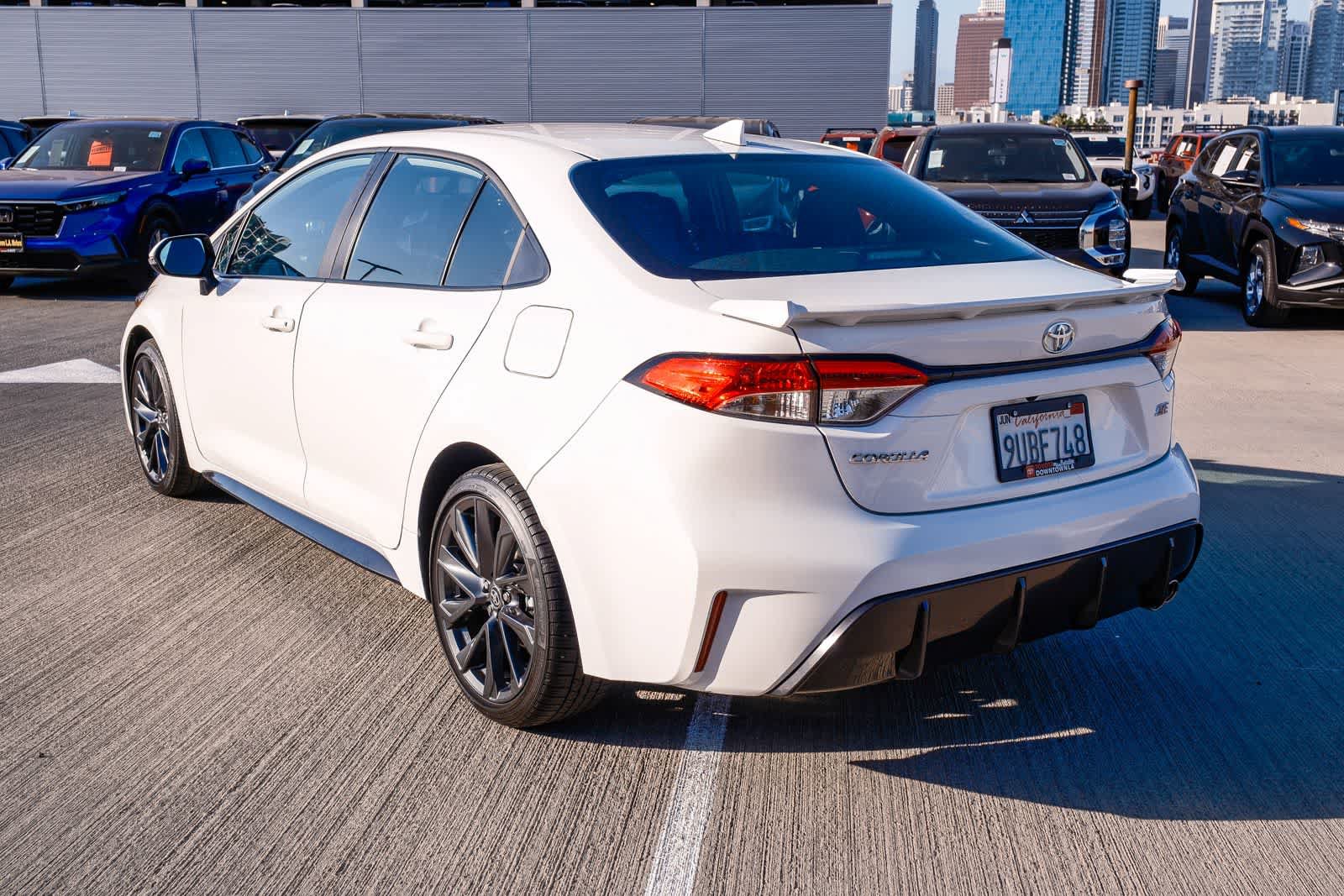 Certified 2025 Toyota Corolla SE w/ Convenience Package FWD image 6