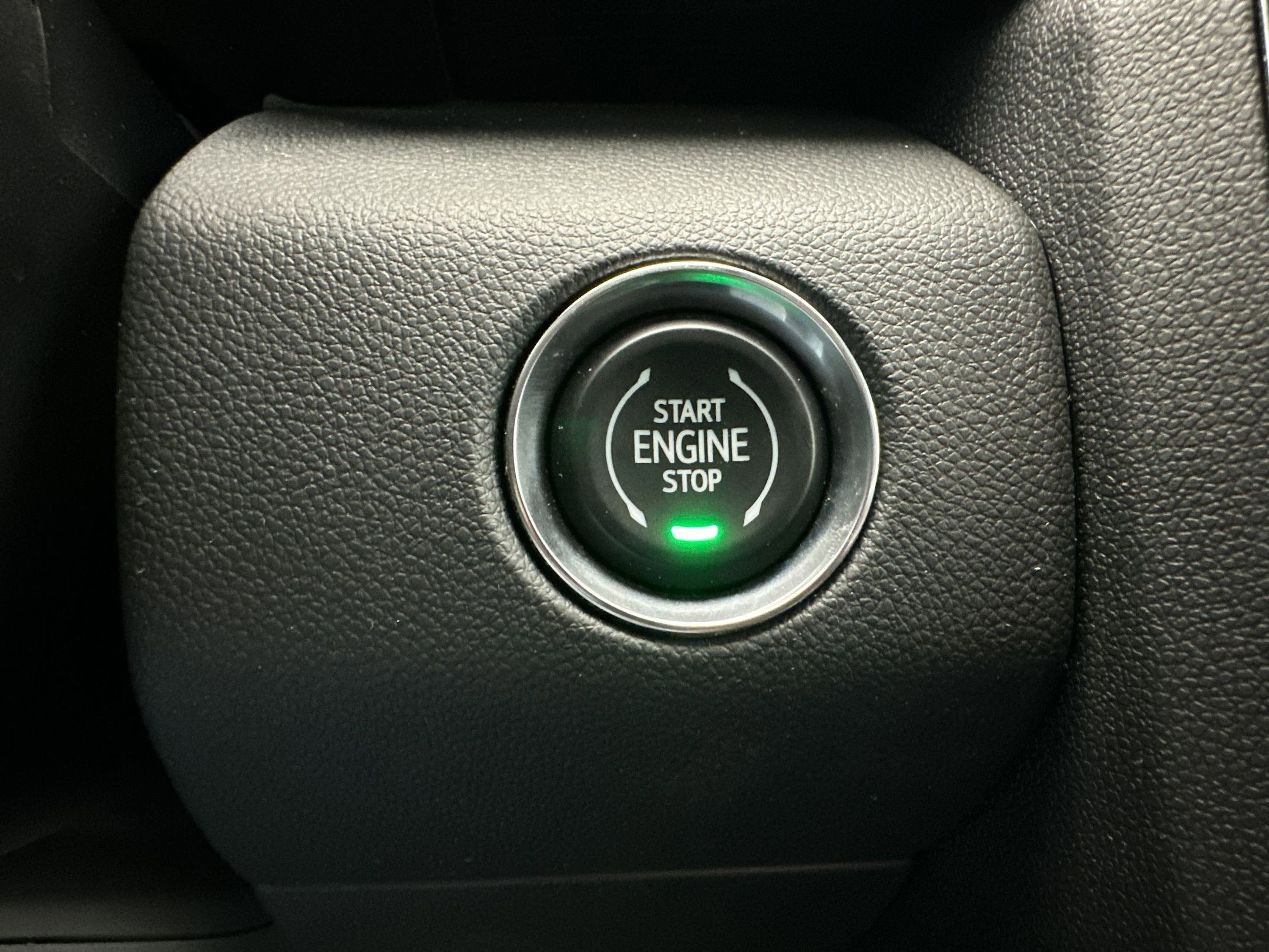 Used 2025 GMC Acadia Elevation w/ Elevation Premium Package image 25