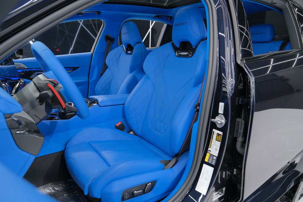 Used 2025 BMW M5 image 29