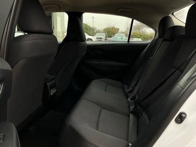 Used 2025 Toyota Corolla LE image 5
