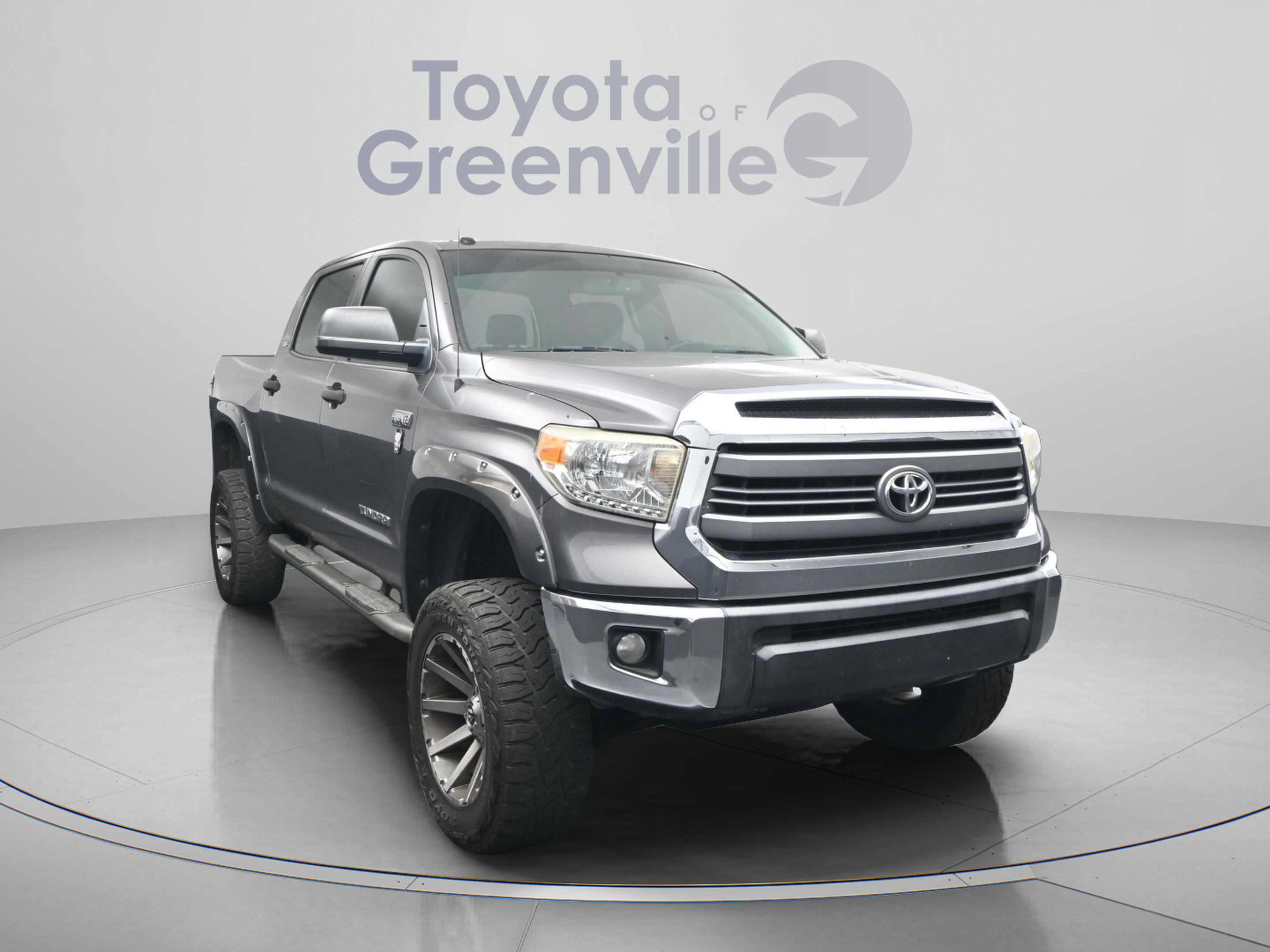 Used 2014 Toyota Tundra SR5 w/ SR5 Upgrade Package AWD/4WD image 22