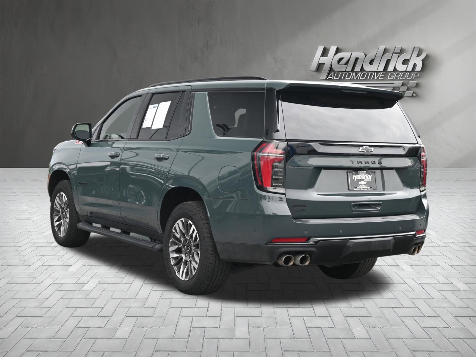 Used 2025 Chevrolet Tahoe Z71 w/ Sun And Tow Package AWD/4WD image 8