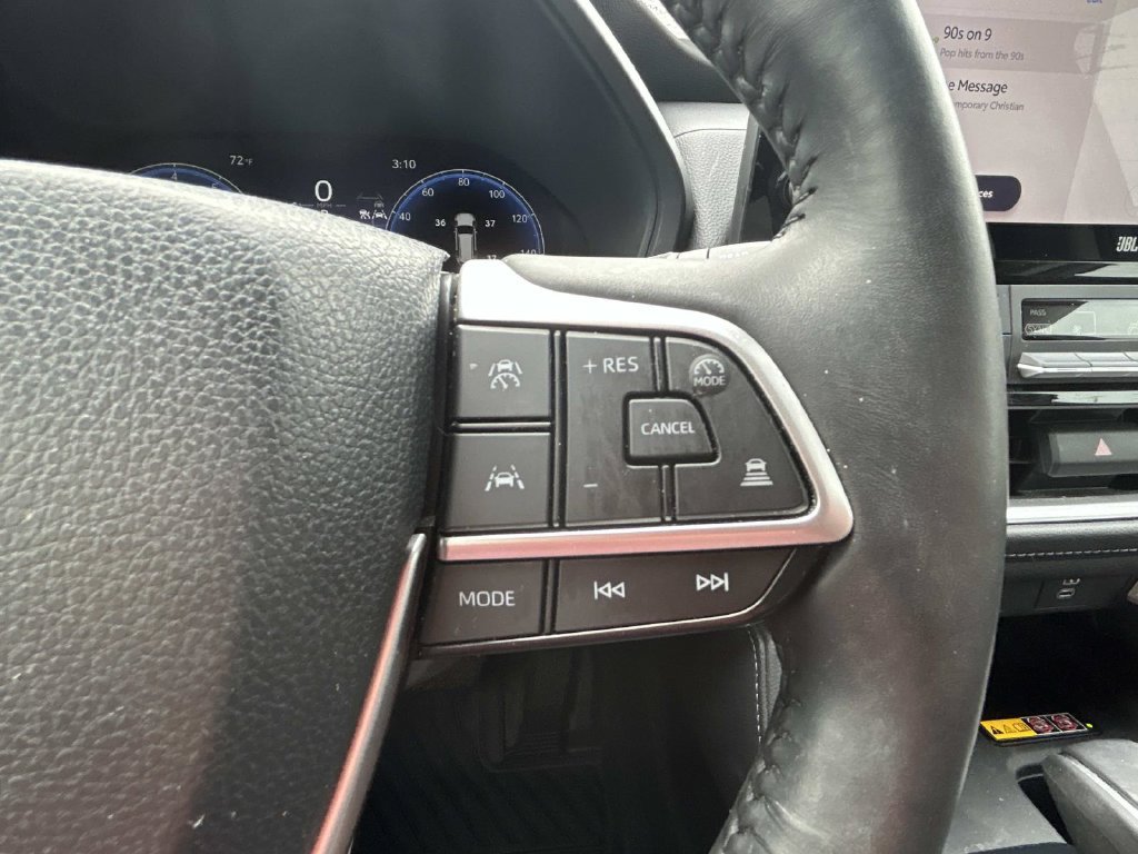 Used 2025 Toyota Grand Highlander AWD image 26