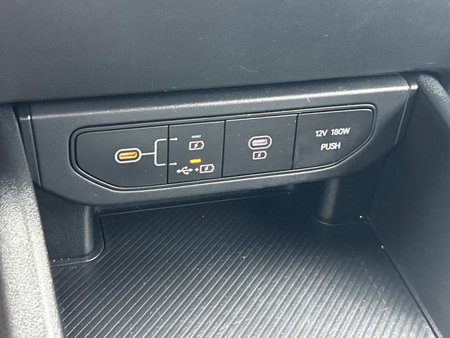 Used 2025 Kia K4 FWD image 26