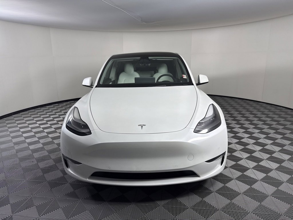 Used 2022 Tesla Model Y Performance image 8