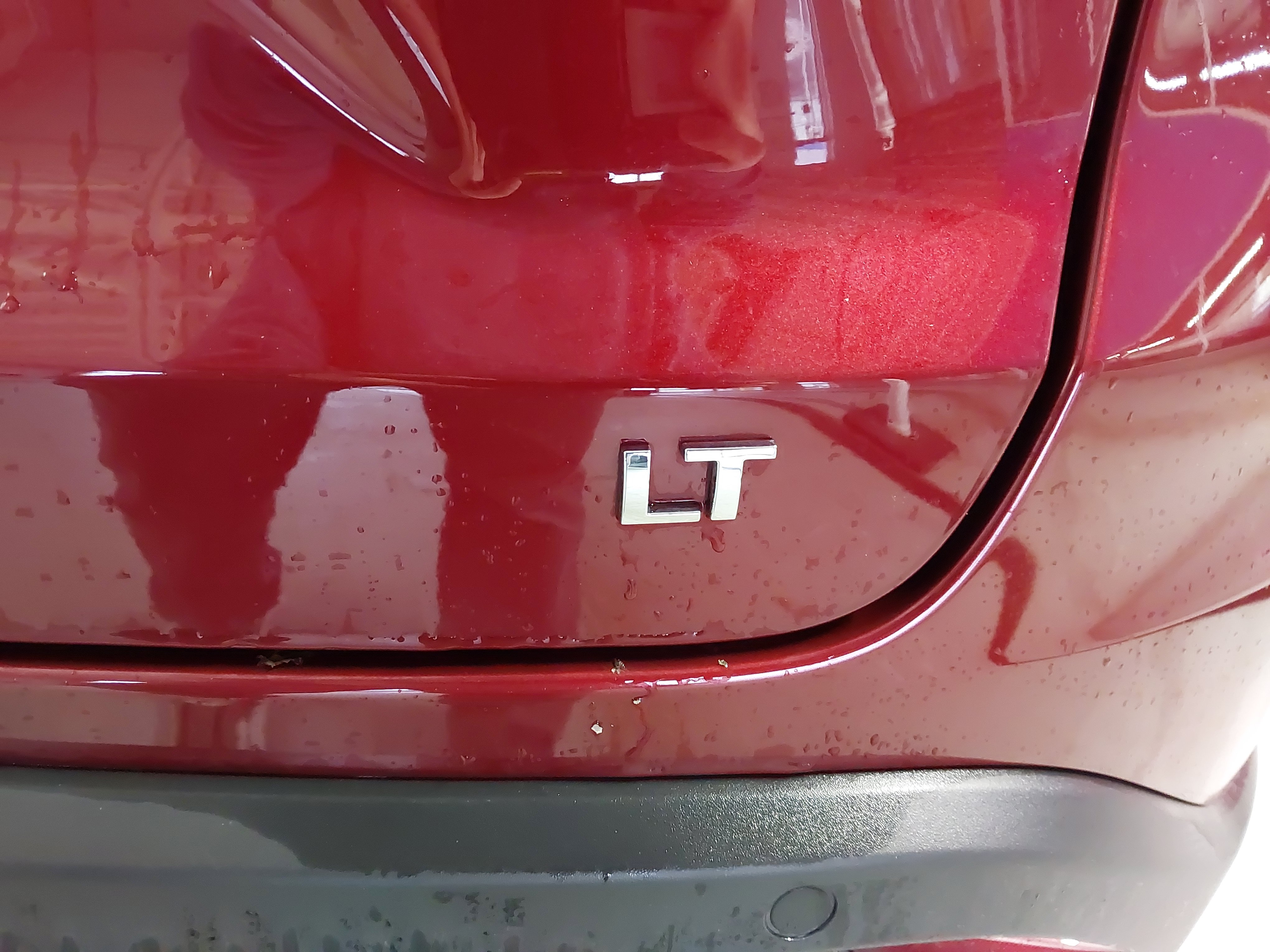 Used 2025 Chevrolet Trax LT w/ Driver Confidence Package FWD image 33
