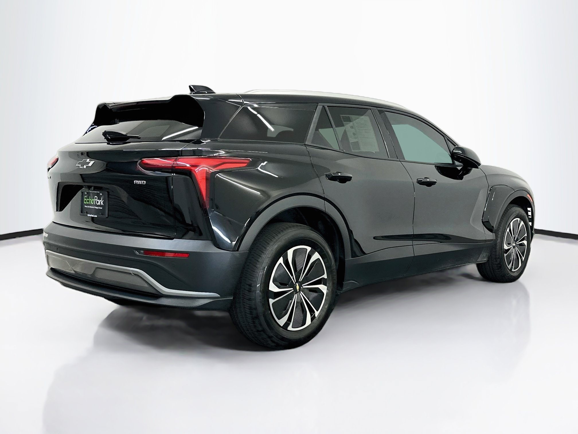Used 2024 Chevrolet Blazer EV LT AWD/4WD image 9