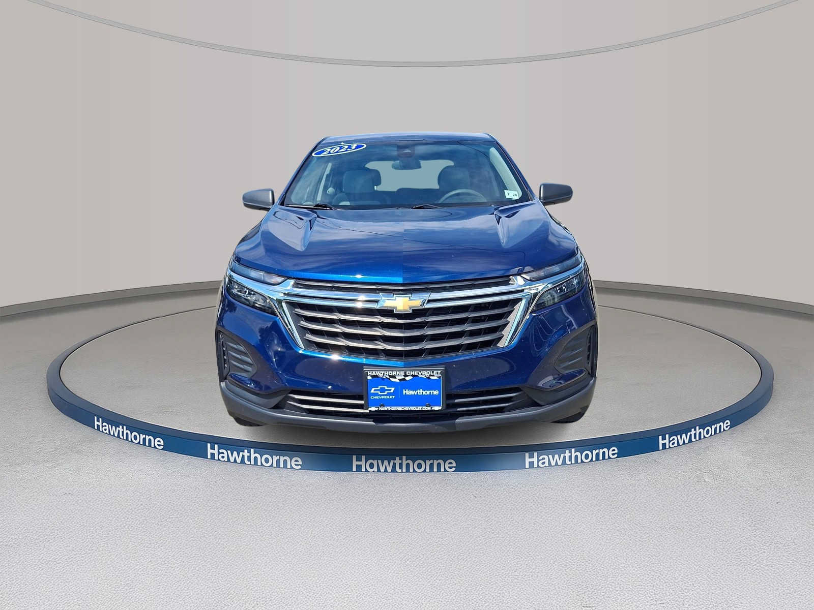 Used 2023 Chevrolet Equinox LS w/ LPO, Floor Liner Package AWD/4WD image 2