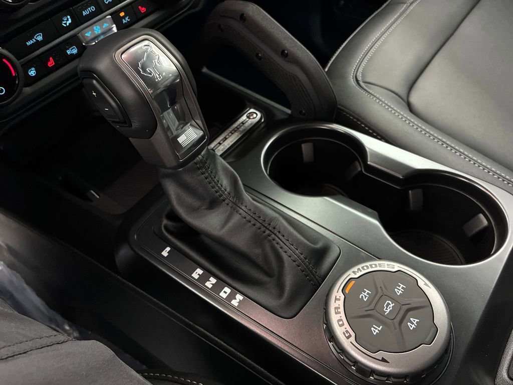 New 2025 Ford Bronco Badlands image 23