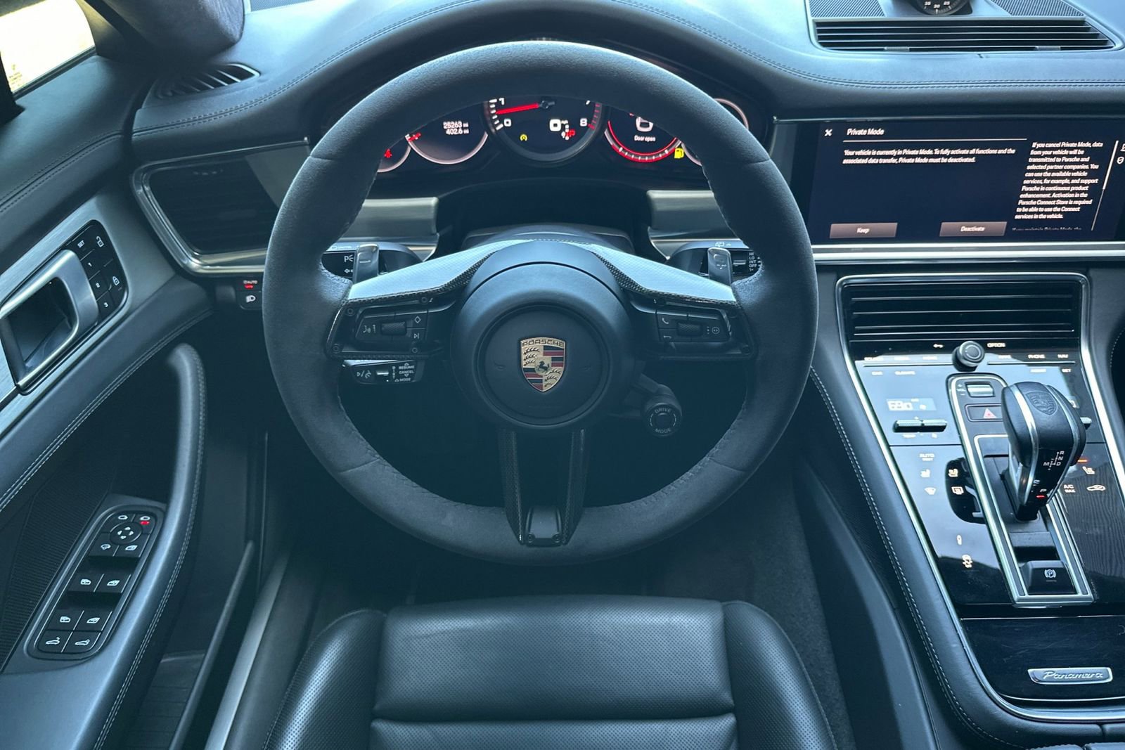 Certified 2022 Porsche Panamera Turbo S AWD/4WD image 16